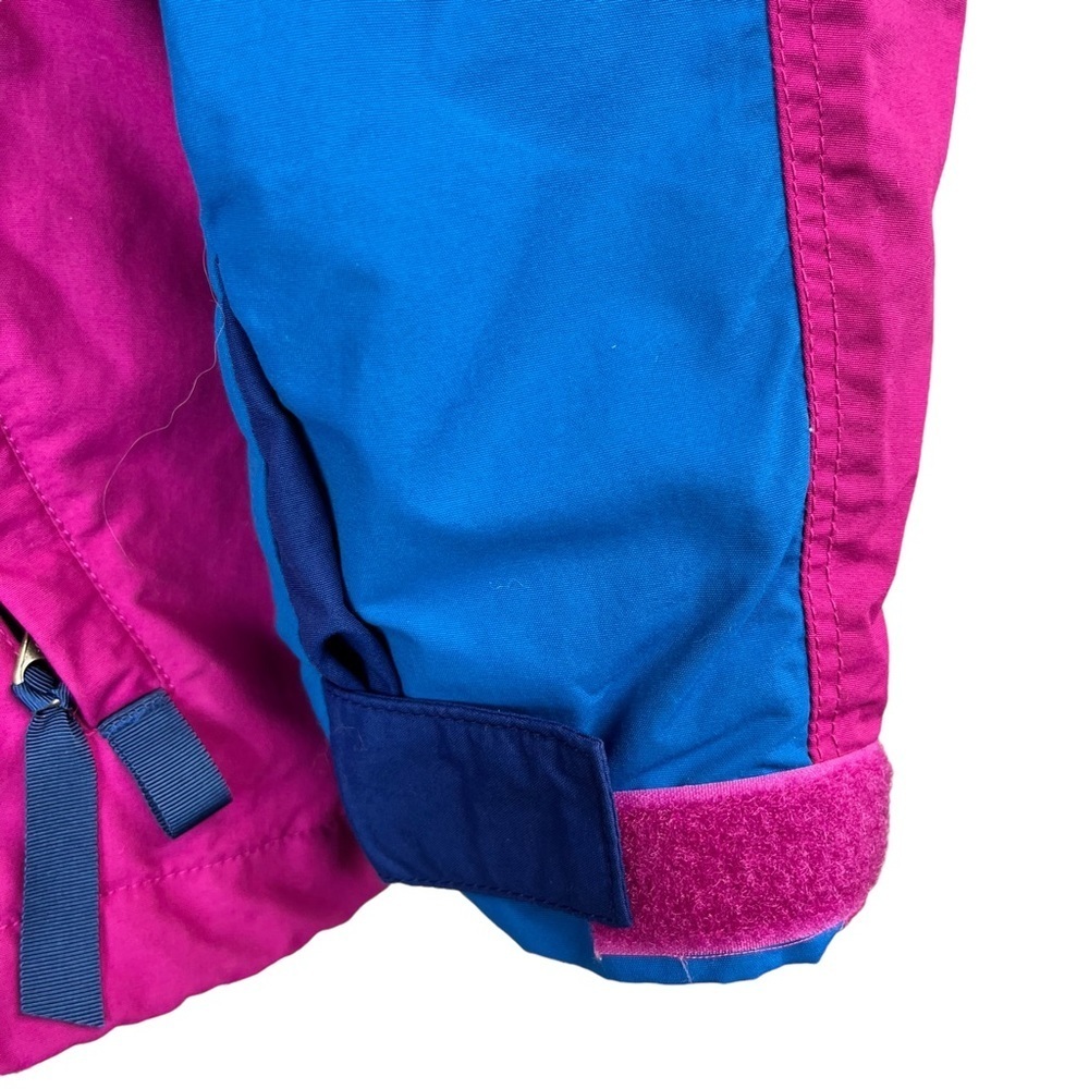 Patagonia Women's Magenta Jacket with Blue & Orange Accents - Picture 7 of 16